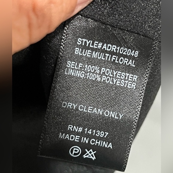 ASTR The Label FLORAL DRESS BY ASTR the label size XS NWT - Picture 12 of 14